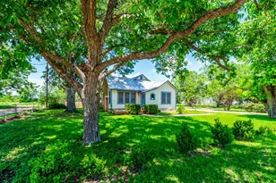 209 Lockhart St, Martindale, TX 78655 - Photo 3