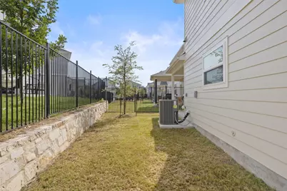 1012 Legend Milton Lane, Austin, TX 78748 - Photo 29