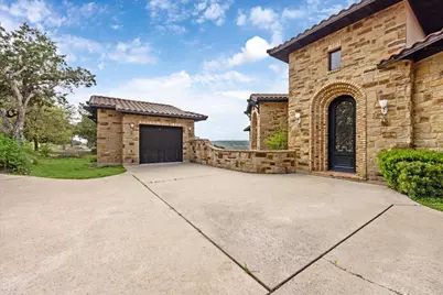 709 S Angel Light Drive, Spicewood, TX 78669 - Photo 5