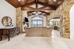 709 S Angel Light Dr, Spicewood, TX 78669 - Photo 9
