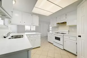 1214 Doonesbury Dr, Austin, TX 78758 - Photo 11