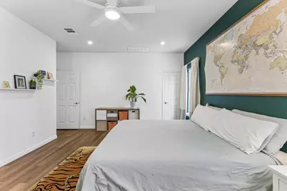 8702 Meridian Oak Lane, Austin, TX 78744 - Photo 13