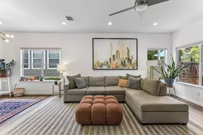 8702 Meridian Oak Lane, Austin, TX 78744 - Photo 5