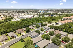 8702 Meridian Oak Ln, Austin, TX 78744 - Photo 37