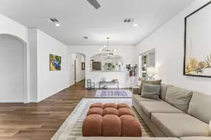 8702 Meridian Oak Ln, Austin, TX 78744 - Photo 7