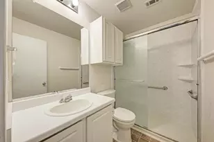 216 Wegstrom St, Hutto, TX 78634 - Photo 25