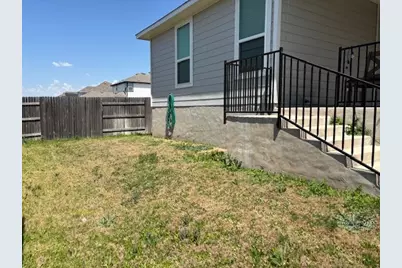 404 Black Opal Drive, Jarrell, TX 76537 - Photo 37