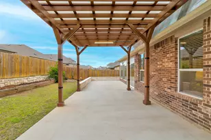 421 Abruzzi St, Leander, TX 78641 - Photo 9