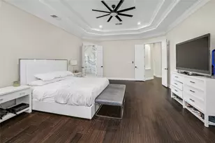 10225 Fossmoor St, Austin, TX 78717 - Photo 13