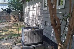 1119 Mark St, Austin, TX 78721 - Photo 11