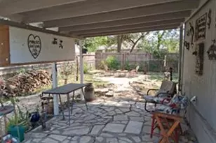 1119 Mark St, Austin, TX 78721 - Photo 3