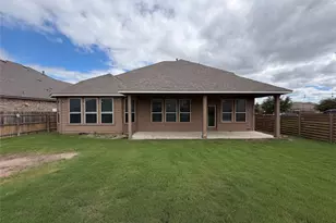 1308 Knowles Dr, Hutto, TX 78634 - Photo 5