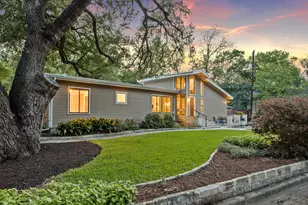 2621 W 49th St, Austin, TX 78731 - Photo 1