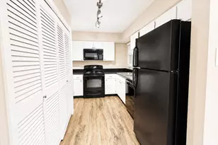 10507 Mellow Meadows, Austin, TX 78750 - Photo 5