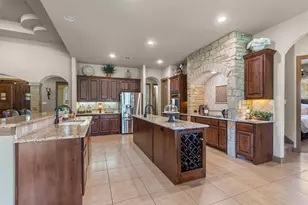 104 Vista Ln, Georgetown, TX 78633 - Photo 3