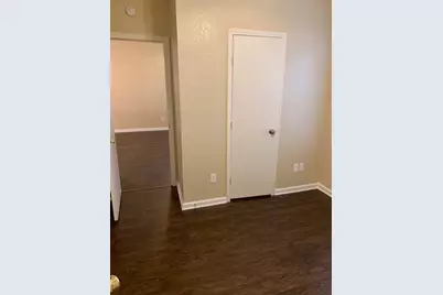 3003 Whisper Oaks Lane #B, Georgetown, TX 78628 - Photo 17