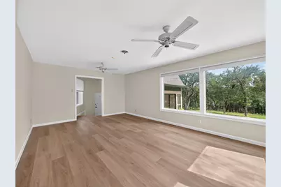 210 Harvard Street, San Marcos, TX 78666 - Photo 7