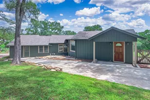 210 Harvard St, San Marcos, TX 78666 - Photo 3
