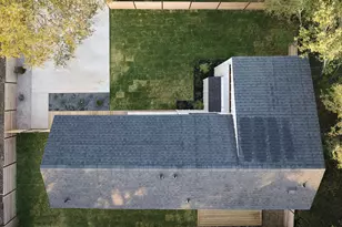 1215 Fort Branch Blvd, Austin, TX 78721 - Photo 21