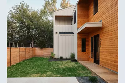 1215 Fort Branch Boulevard #2, Austin, TX 78721 - Photo 3