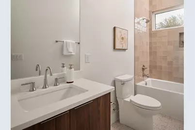 1215 Fort Branch Boulevard #2, Austin, TX 78721 - Photo 11