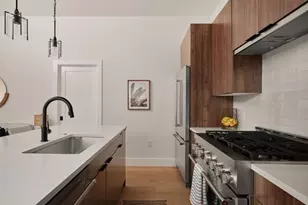 1215 Fort Branch Blvd, Austin, TX 78721 - Photo 7