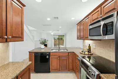 7122 Wood Hollow Drive #73, Austin, TX 78731 - Photo 7