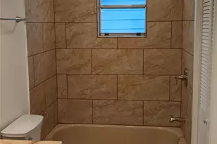 701 Alabama St, San Marcos, TX 78666 - Photo 9