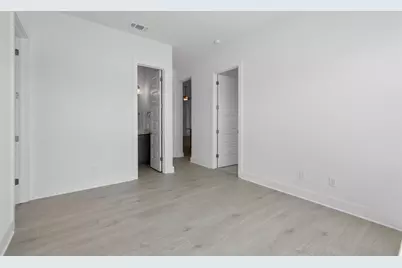 825 S Hemingway Loop, Liberty Hill, TX 78642 - Photo 23