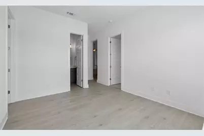 825 S Hemingway Loop, Liberty Hill, TX 78642 - Photo 23