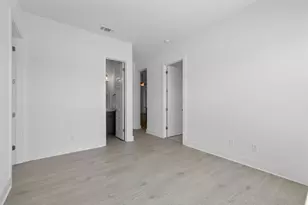 825 S Hemingway Loop, Liberty Hill, TX 78642 - Photo 23