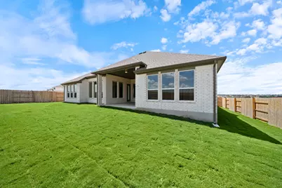 825 S Hemingway Loop, Liberty Hill, TX 78642 - Photo 25