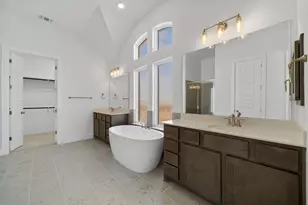 825 S Hemingway Loop, Liberty Hill, TX 78642 - Photo 19