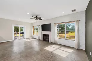 245 Country Ln, McDade, TX 78650 - Photo 7