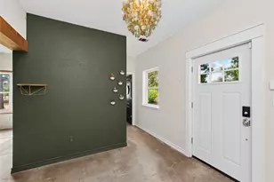245 Country Ln, McDade, TX 78650 - Photo 5