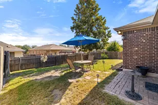 339 Strawberry Blonde Dr, Buda, TX 78610 - Photo 35