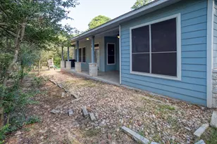 117 W Kamoi Ct, Bastrop, TX 78602 - Photo 31