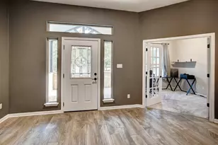 117 W Kamoi Ct, Bastrop, TX 78602 - Photo 5
