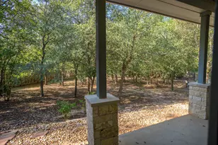 117 W Kamoi Ct, Bastrop, TX 78602 - Photo 29
