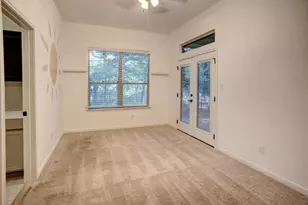 117 W Kamoi Ct, Bastrop, TX 78602 - Photo 21