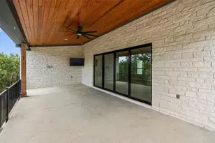 17621 Hunters Hollow, Jonestown, TX 78645 - Photo 31