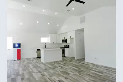 705 E Highway 82, Nocona, TX 76255 - Photo 3