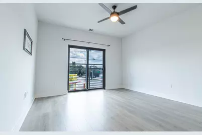 2220 Webberville Road #202, Austin, TX 78702 - Photo 5