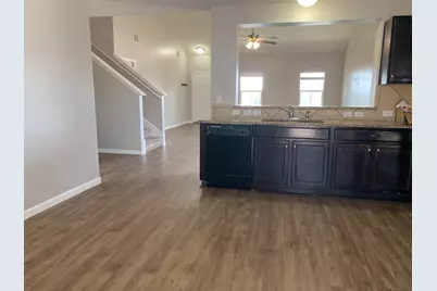 384 Discovery, Kyle, TX 78640 - Photo 5