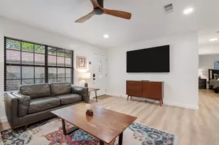 1300 Haskell St, Austin, TX 78702 - Photo 29