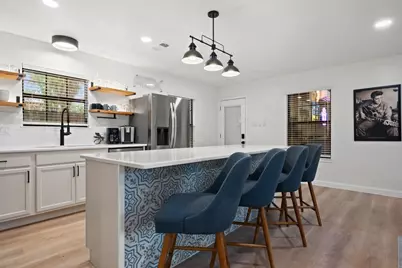 1300 Haskell Street, Austin, TX 78702 - Photo 25