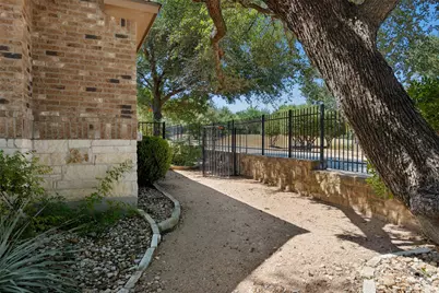 15612 Pontic Pass, Bee Cave, TX 78738 - Photo 33