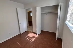 11405 Ptarmigan Dr, Austin, TX 78758 - Photo 13