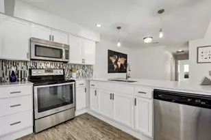 1701 Timber Brush Trail, Austin, TX 78741 - Photo 9