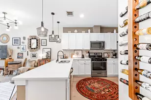 908 Nueces St, Austin, TX 78701 - Photo 1